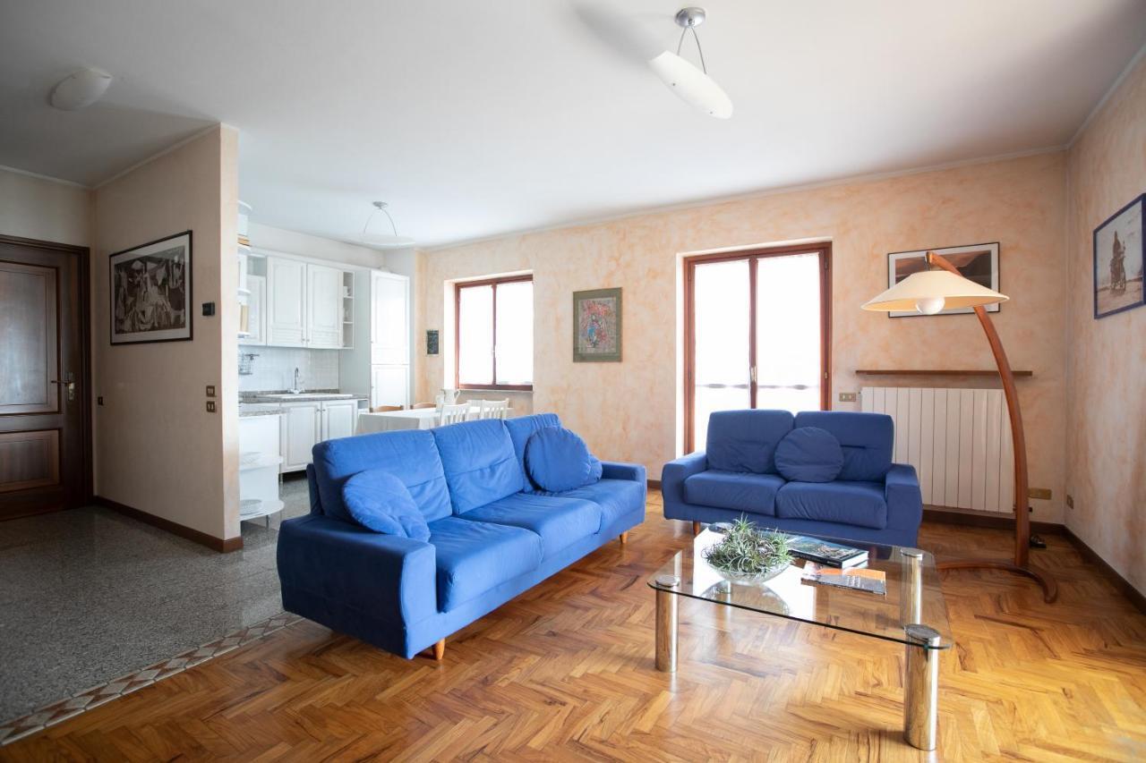 Iseolakerental - Casa Anita Riva di Solto Buitenkant foto